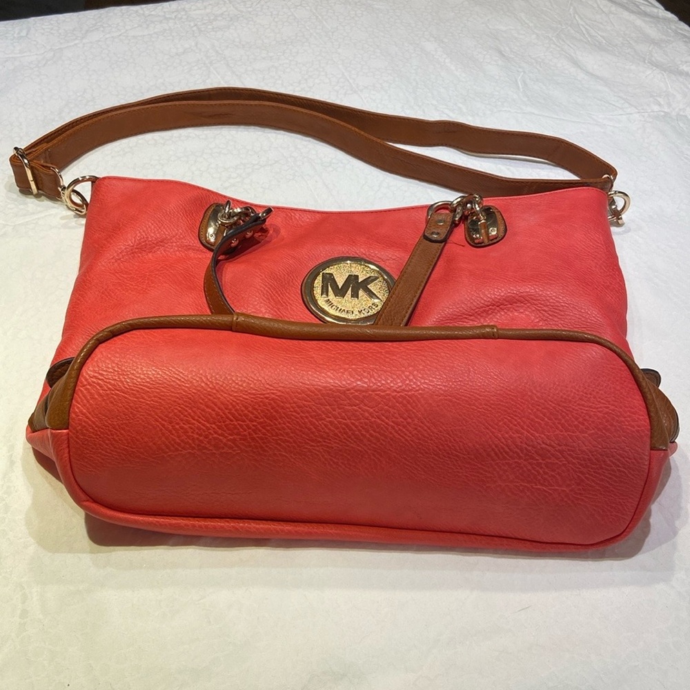 Michael Kors Hand bag - Picture 7 of 7